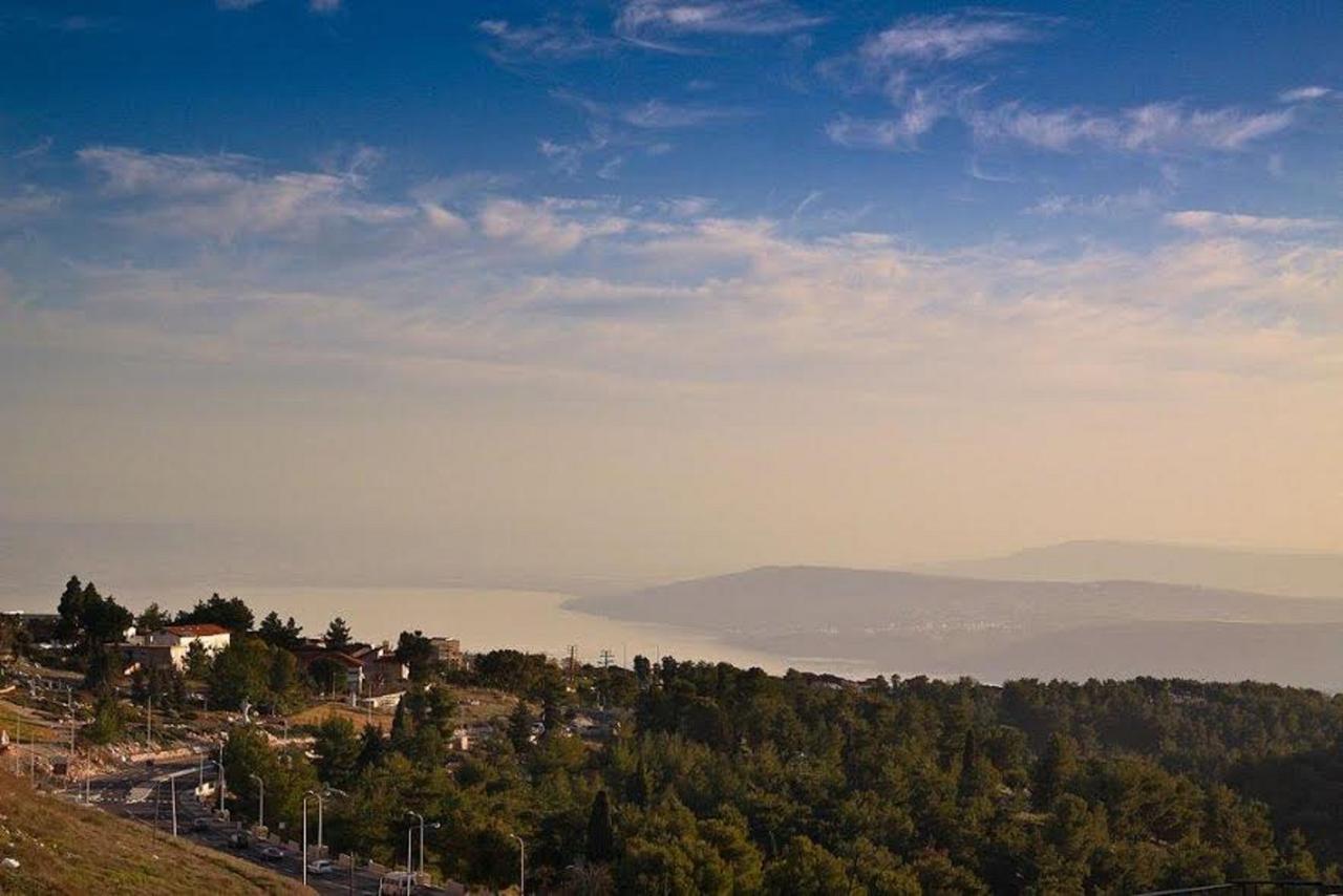 Achuza Bamarom Villa Safed Exterior foto