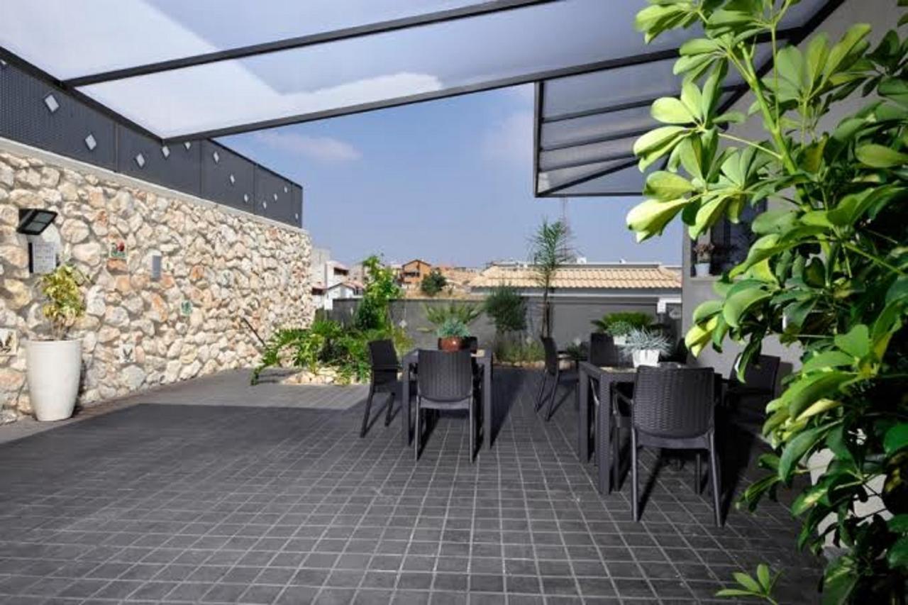Achuza Bamarom Villa Safed Exterior foto